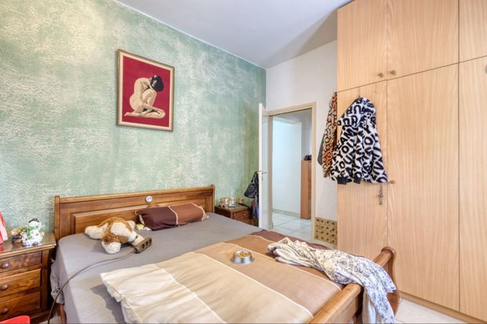 Image No.10-3 Bed Bungalow for sale