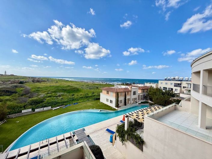 Image No.3-3 Bed Apartment for sale