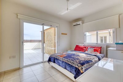 bedroom-1-2