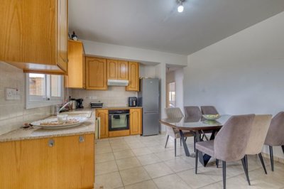 kitchen-dinning