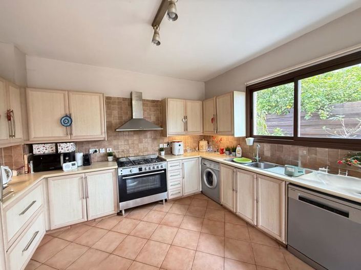 Image No.7-Villa de 4 chambres à vendre à Chloraka