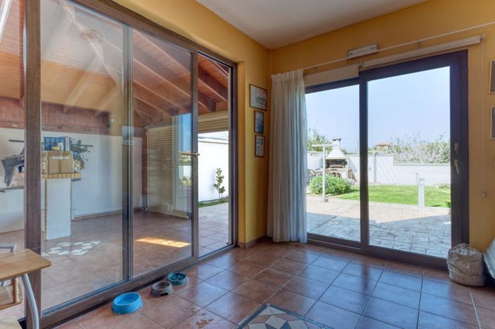 Image No.32-5 Bed Villa for sale