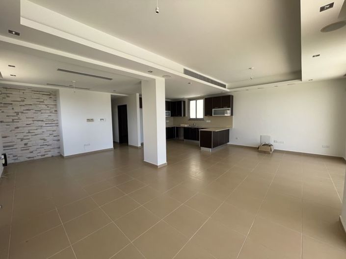 Image No.6-3 Bed Apartment for sale