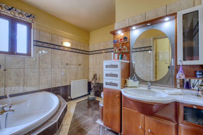 Image No.22-4 Bed Villa for sale