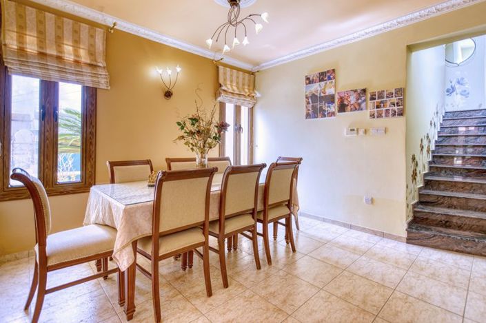 Image No.7-4 Bed Villa for sale