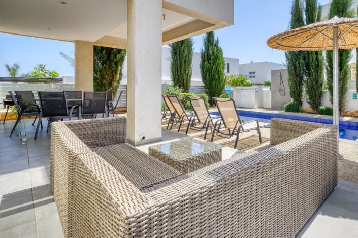 Image No.23-3 Bed Villa for sale