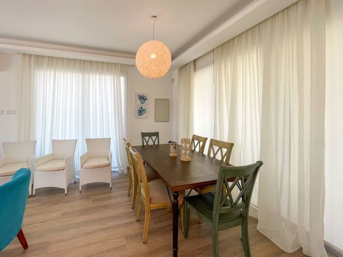 Image No.4-3 Bed Villa for sale