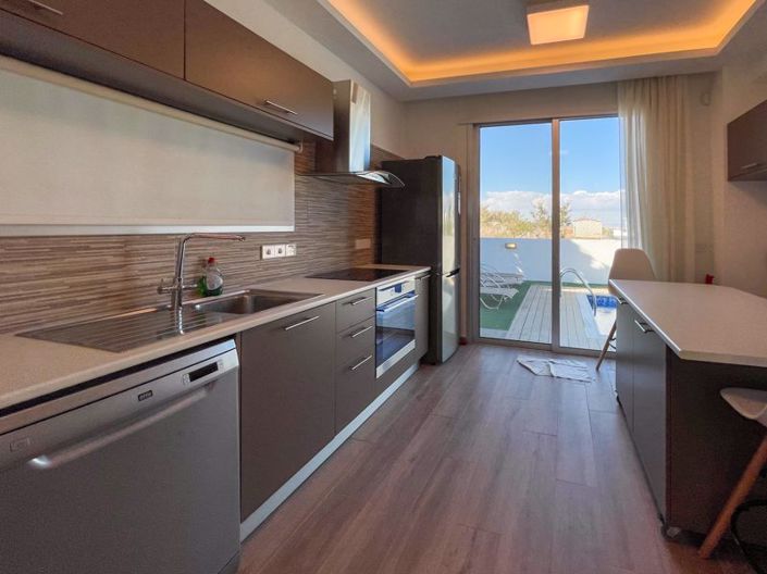 Image No.7-3 Bed Villa for sale