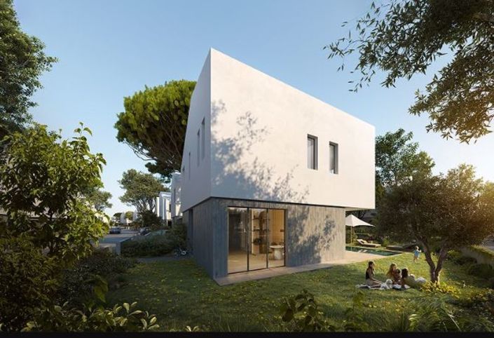 Image No.2-3 Bed Villa for sale