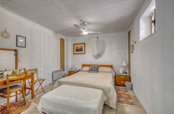 Image No.8-2 Bed Villa for sale