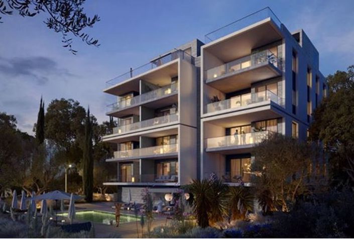Image No.1-3 Bed Apartment for sale