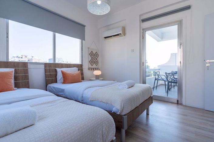 Image No.10-3 Bed Apartment for sale