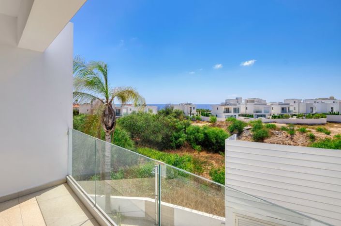 Image No.12-Villa de 5 chambres à vendre à Protaras