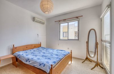 bedroom-1-2