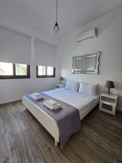 Image No.11-3 Bed Villa for sale