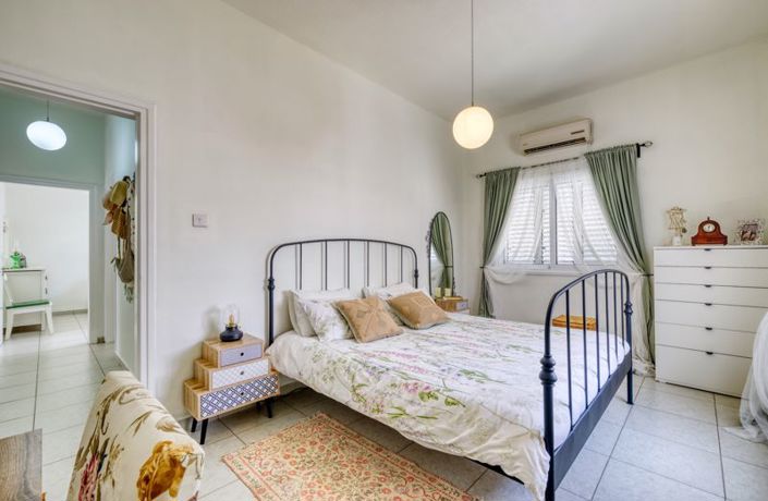 Image No.12-3 Bed Apartment for sale