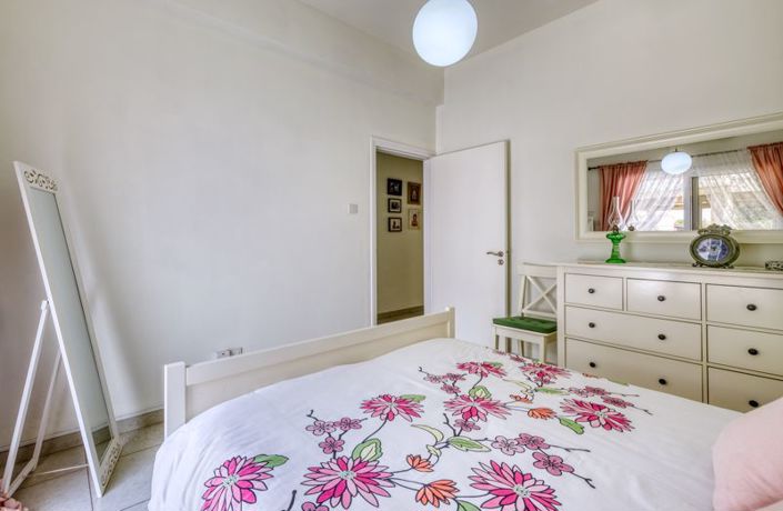 Image No.10-3 Bed Apartment for sale