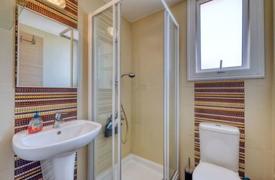 bedroom-1-ensuite