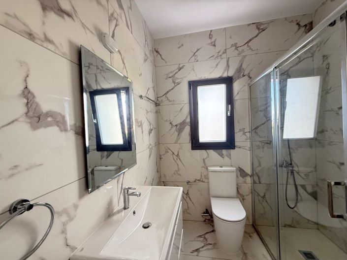 Image No.14-3 Bed Villa for sale