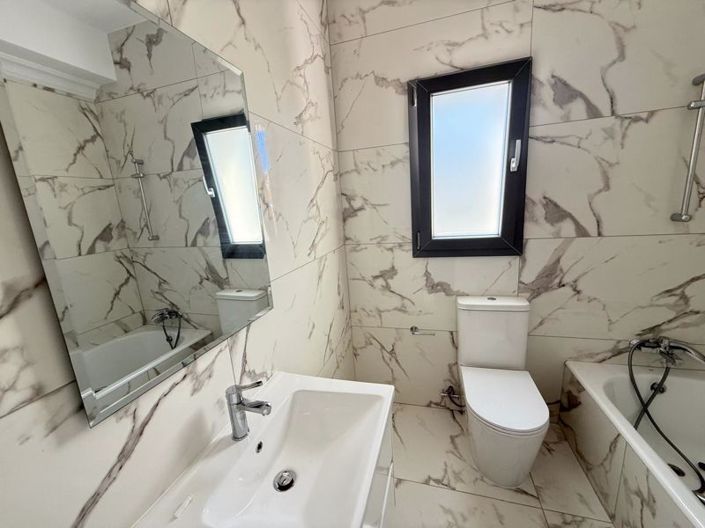 Image No.17-3 Bed Villa for sale