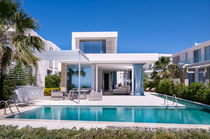 Image No.1-4 Bed Villa for sale