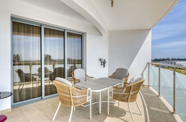 Image No.9-3 Bed Apartment for sale