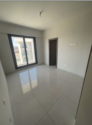 Image No.10-3 Bed Apartment for sale