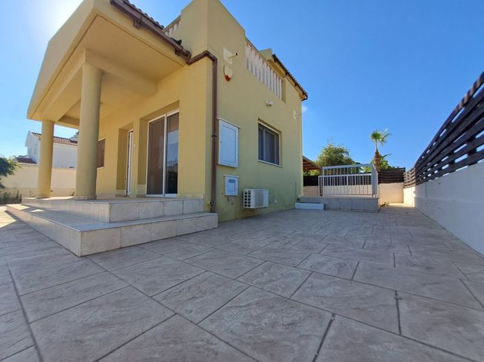Image No.1-Villa de 3 chambres à vendre à Ayia Thekla