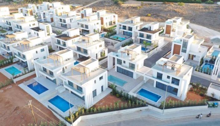 Image No.20-3 Bed Villa for sale