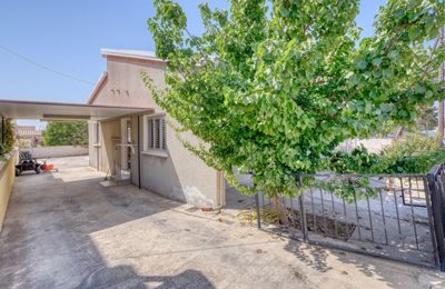 front-of-property-1