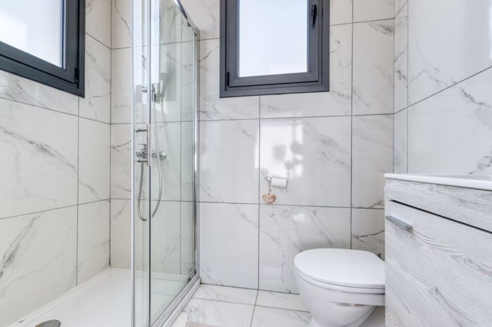 Image No.11-3 Bed Villa for sale