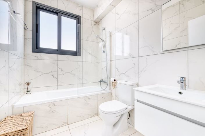 Image No.18-3 Bed Villa for sale