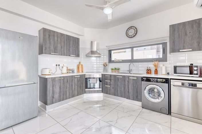 Image No.5-3 Bed Villa for sale