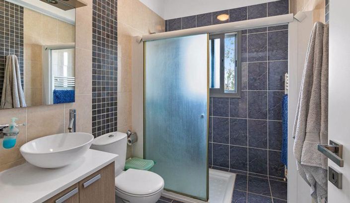 Image No.22-6 Bed Villa for sale