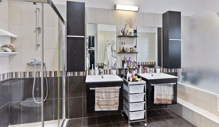 Image No.26-6 Bed Villa for sale