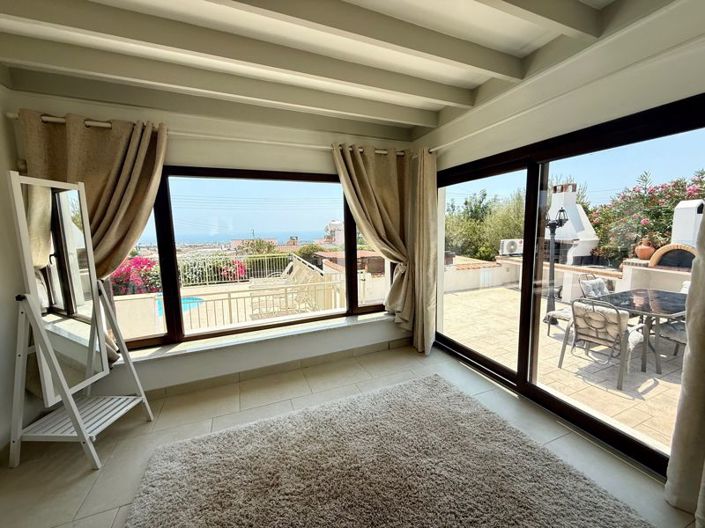 Image No.28-4 Bed Bungalow for sale
