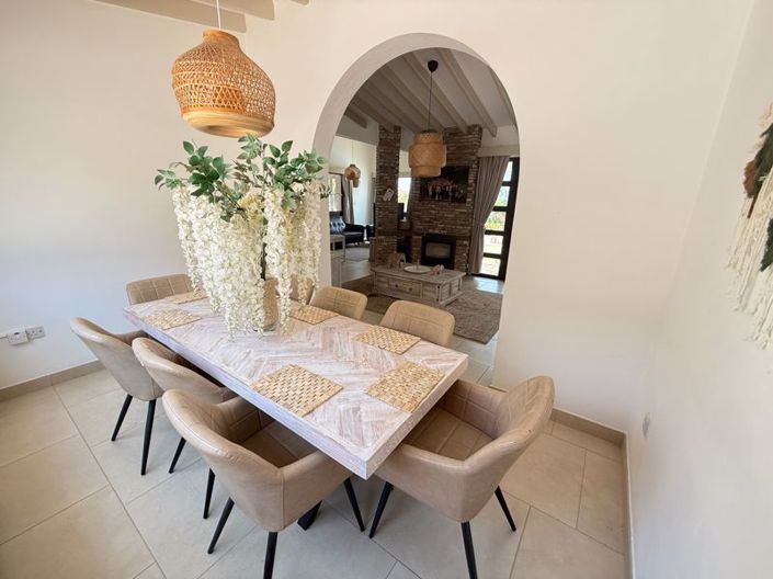 Image No.4-4 Bed Bungalow for sale
