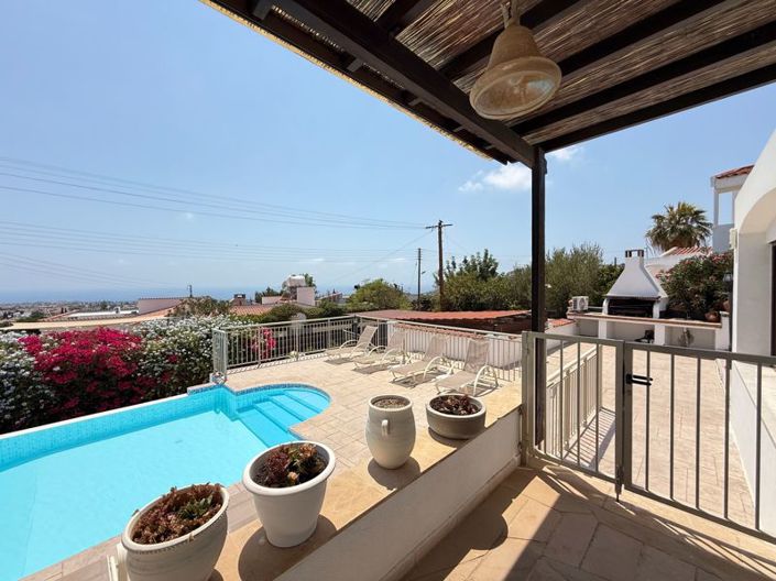 Image No.45-4 Bed Bungalow for sale