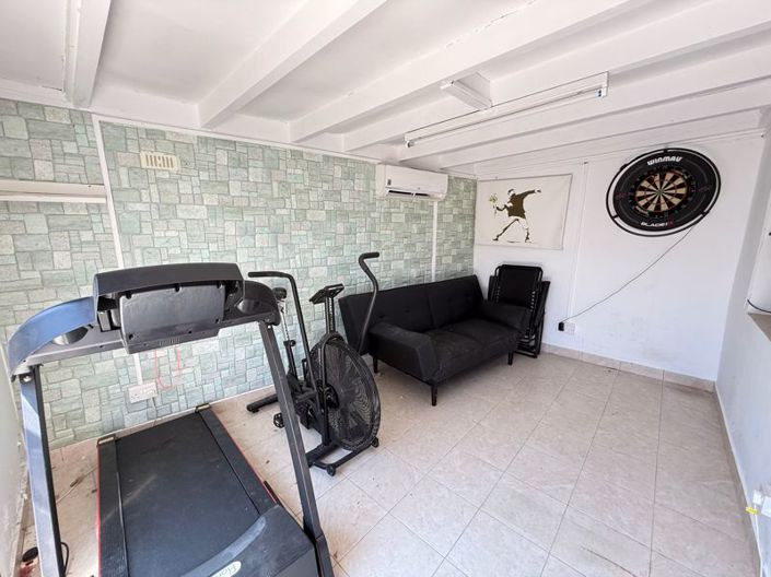 Image No.60-4 Bed Bungalow for sale