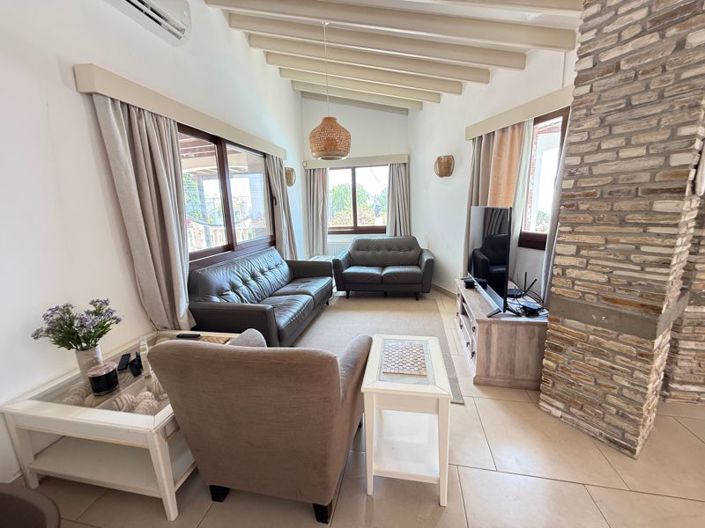 Image No.8-4 Bed Bungalow for sale