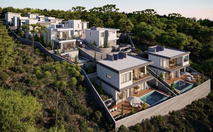 Image No.10-3 Bed Villa for sale