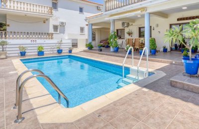 private-pool