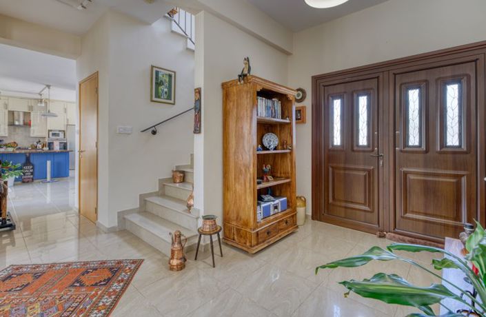 Image No.6-3 Bed Villa for sale