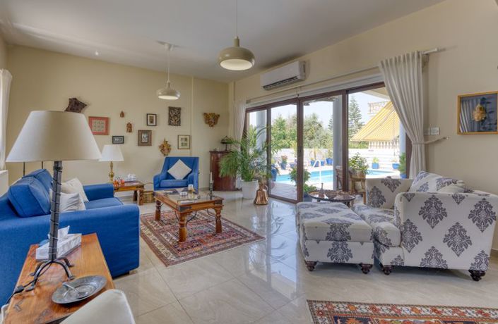 Image No.9-3 Bed Villa for sale