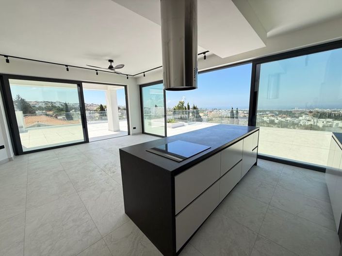 Image No.3-Appartement de 2 chambres à vendre à Konia