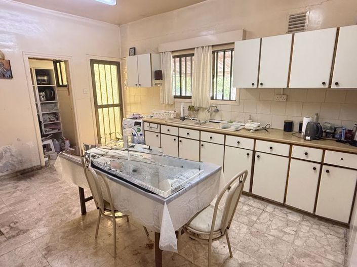 Image No.10-3 Bed Bungalow for sale