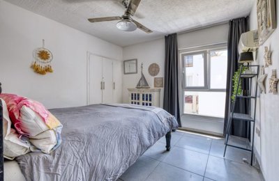bedroom-1-2