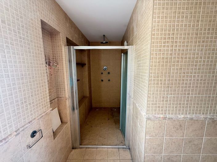 Image No.24-5 Bed Villa for sale