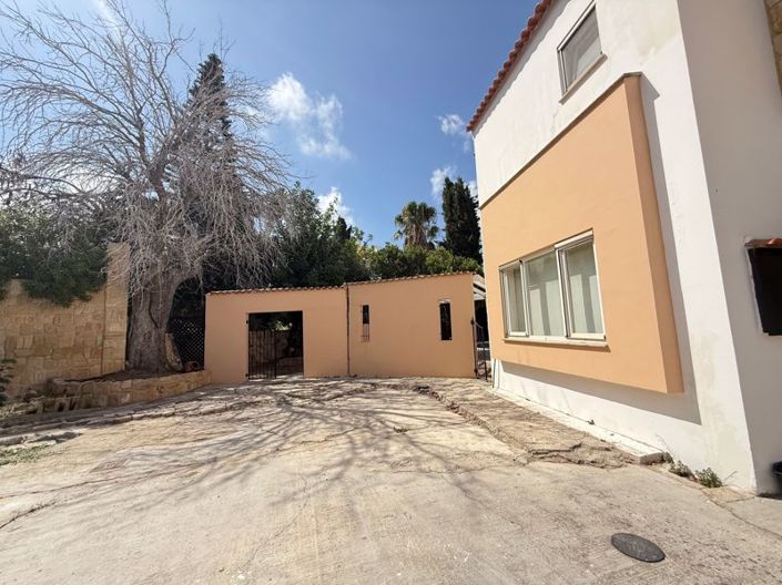 Image No.28-5 Bed Villa for sale