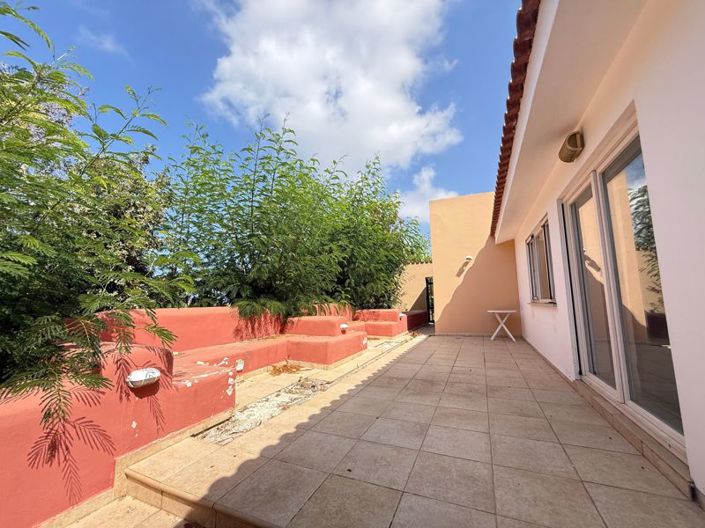 Image No.37-5 Bed Villa for sale